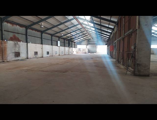 2,881M² WAREHOUSE TO LET IN EPPING INDUSTRIAL